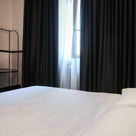 Hotel Universo Torino Esterno foto