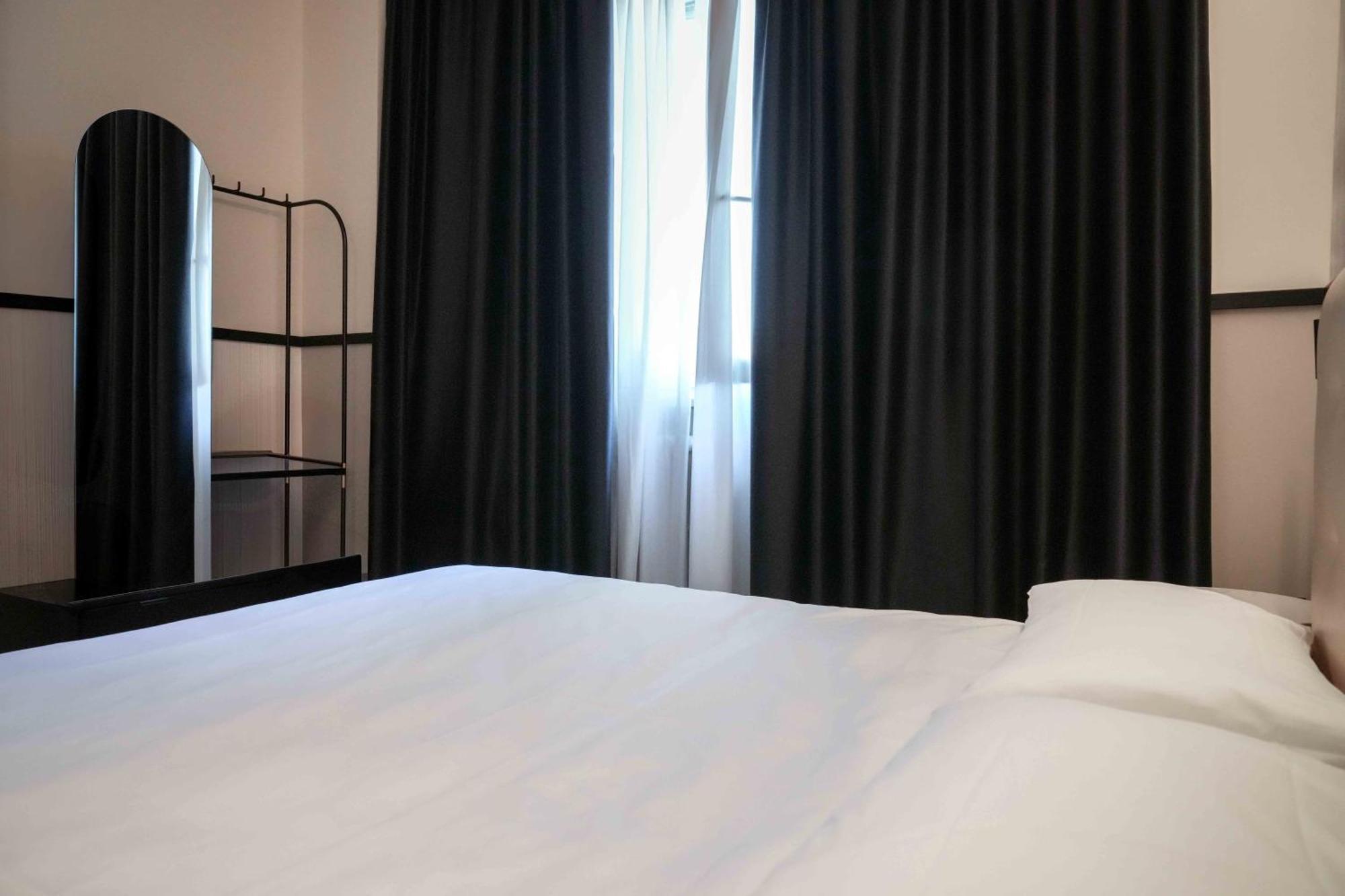 Hotel Universo Torino Esterno foto