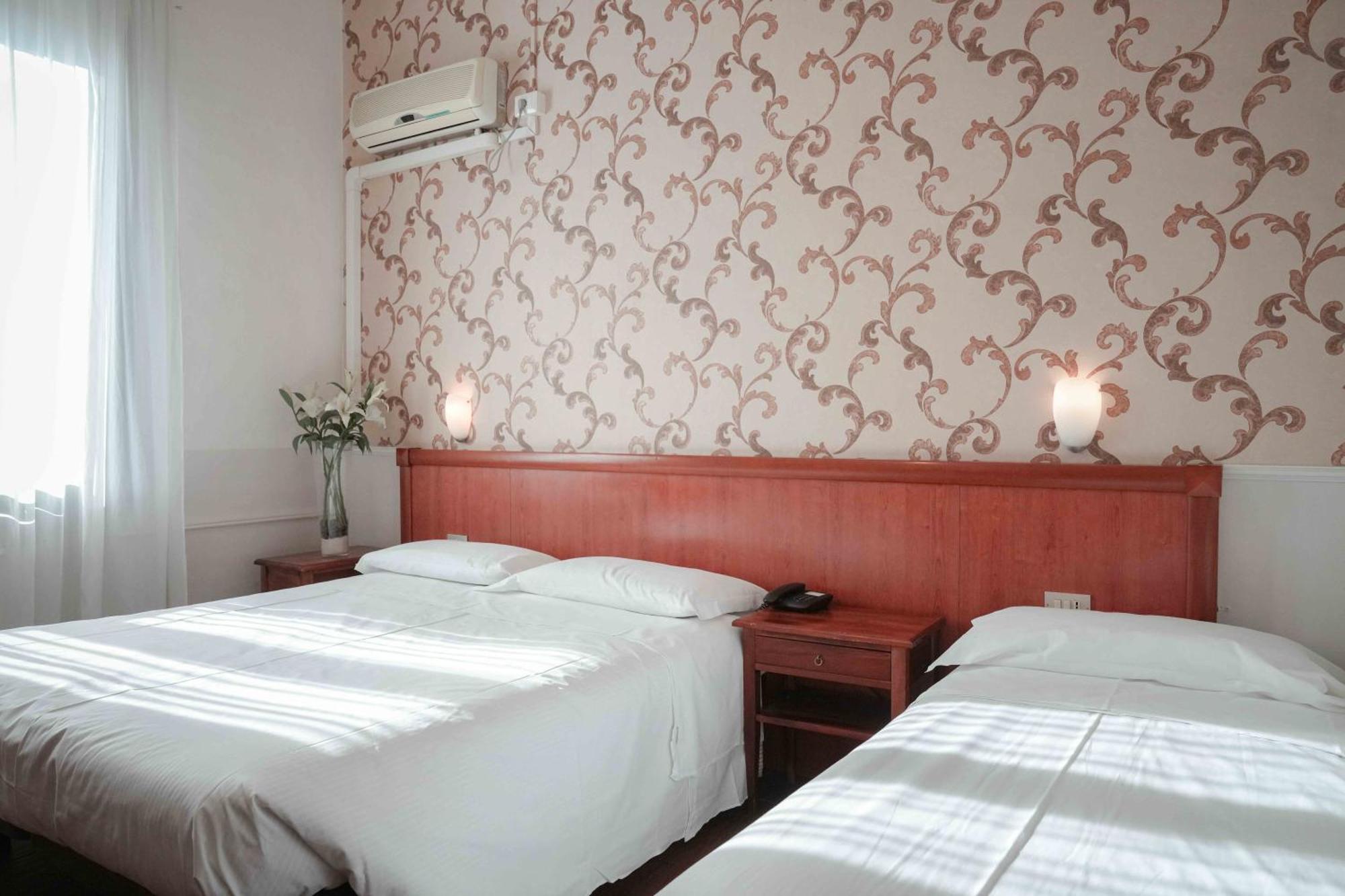 Hotel Universo Torino Esterno foto